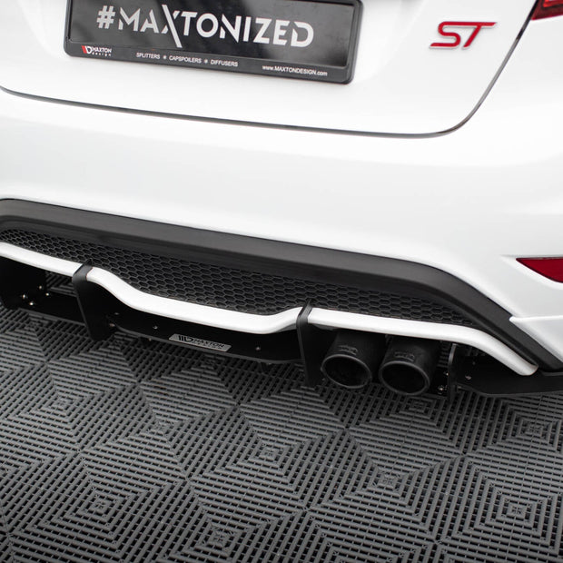 Bakre Diffuser V.2 för Ford Fiesta Mk7 ST Facelift