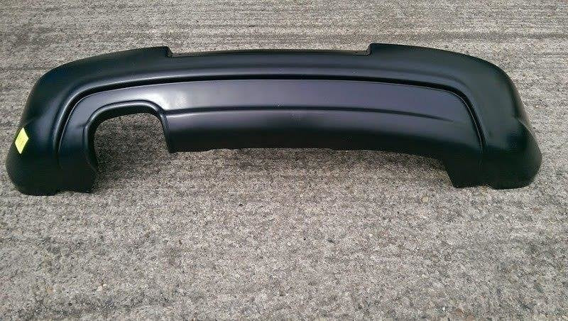 Rear Valance för Volkswagen Golf Mk5 GTI Edition 30 (with 1 Exhaust hole, for GTI exhaust)