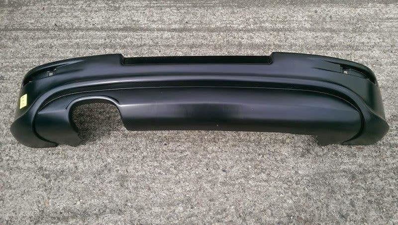 Rear Valance för Volkswagen Golf Mk5 R32 (with 1 Exhaust hole, for GTI exhaust)
