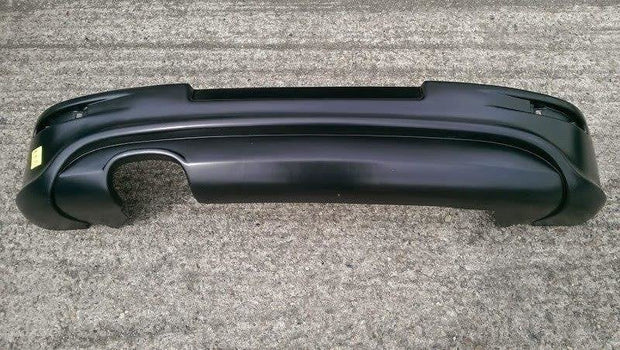 Rear Valance för Volkswagen Golf Mk5 R32 (with 1 Exhaust hole, for GTI exhaust)