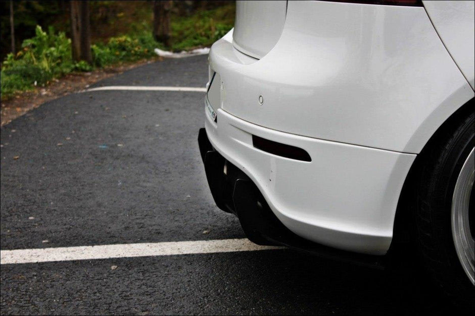 Bakre Diffuser för Volkswagen Golf Mk5 R32