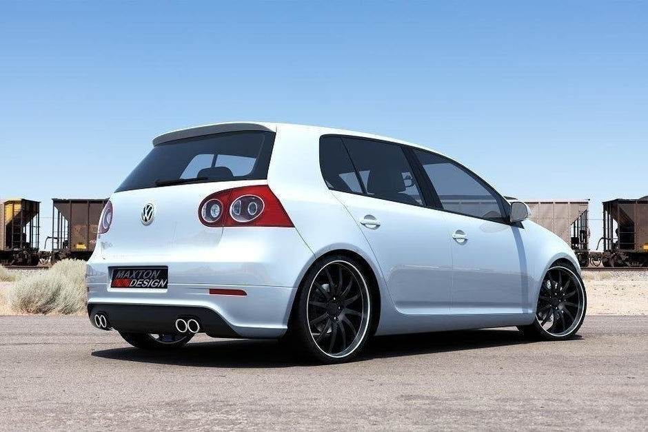 Rear Valance för Volkswagen Golf Mk5 R32 (with 2 Exhaust holes)