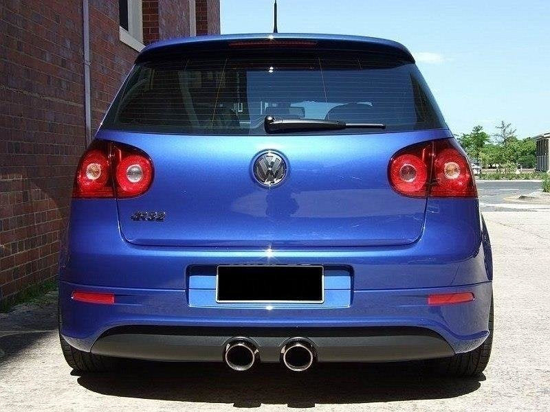 Rear Valance för Volkswagen Golf Mk5 R32 (with 2 Exhaust holes, for R32 exhaust)