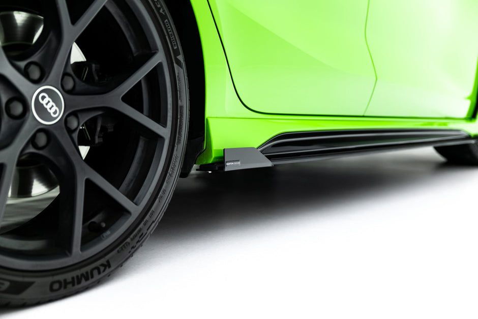 Side Flaps för Audi RS3 Sportback 8Y Facelift