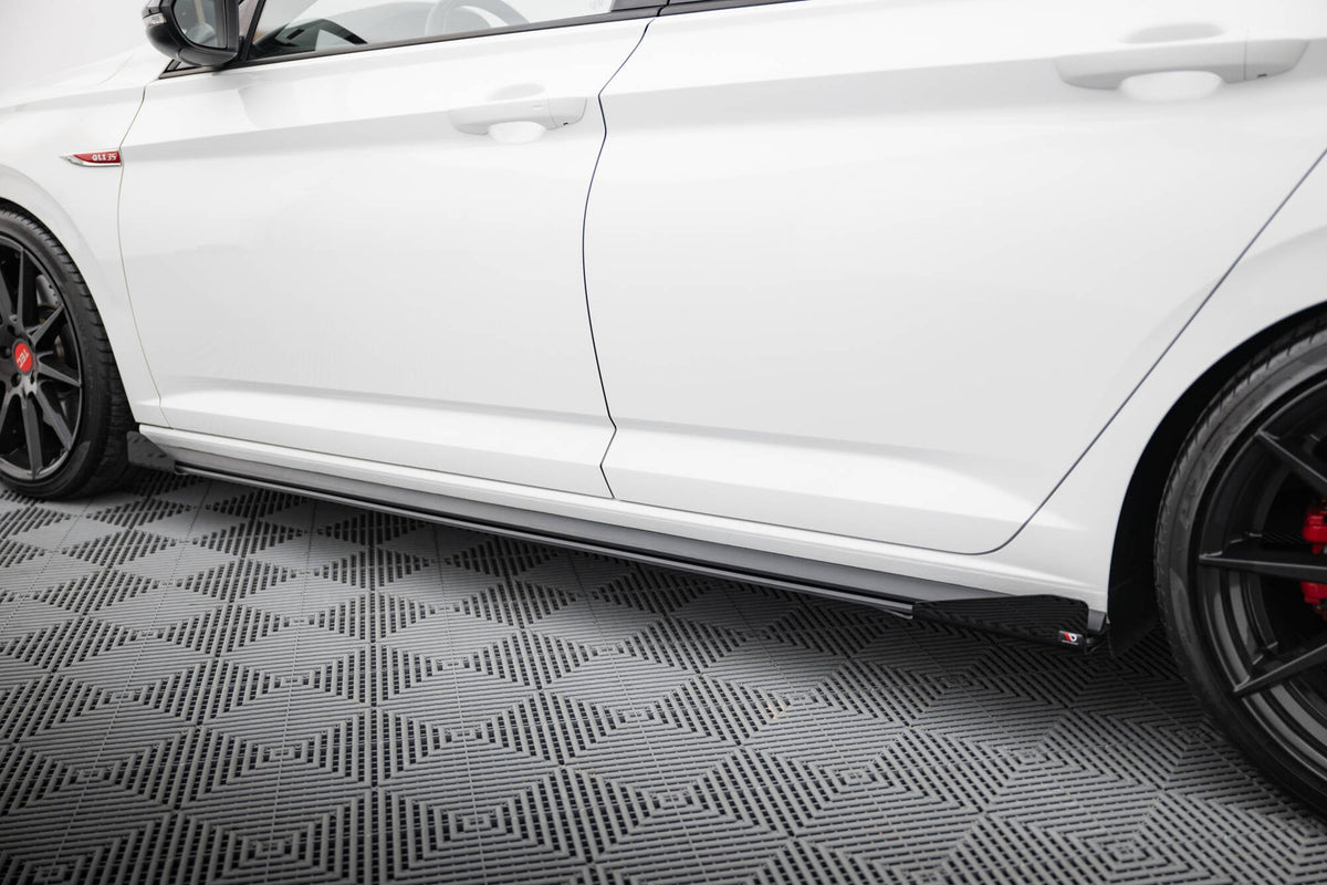 Side Flaps för Volkswagen Jetta GLI Mk7