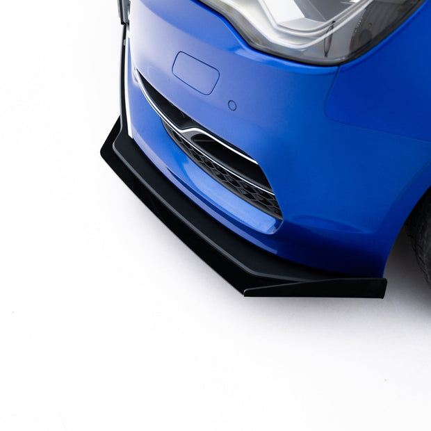 Front Flaps för Audi S3 / A3 S-Line Sedan 8V