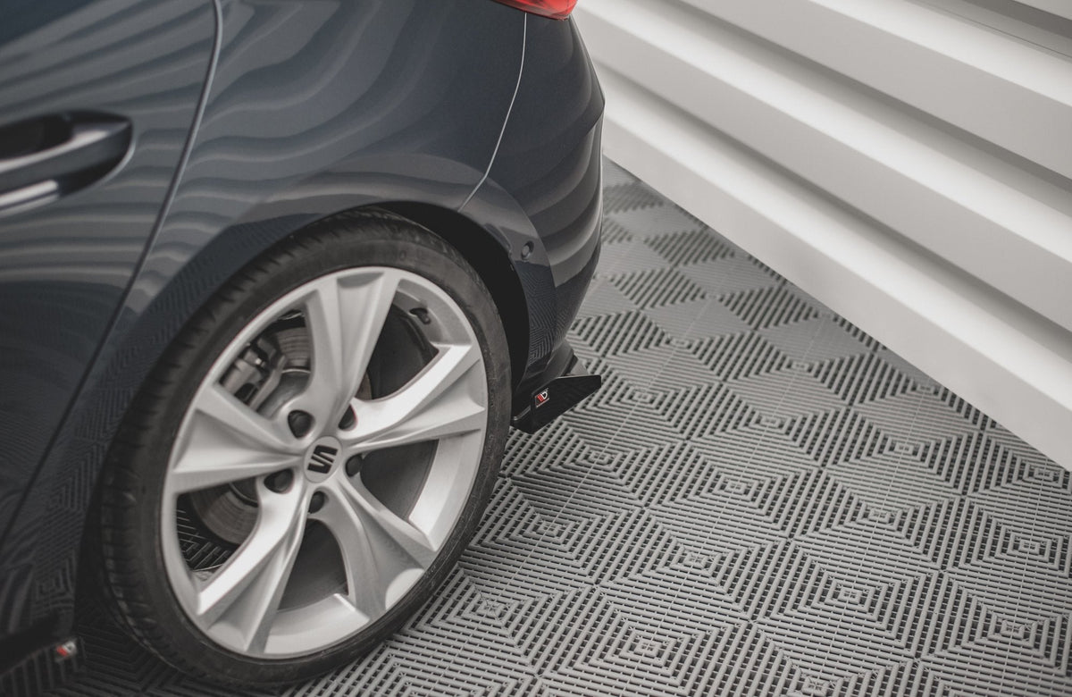 Rear Side Flaps för Seat Leon FR Hatchback Mk4