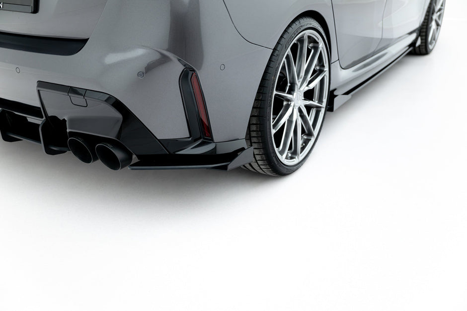 Rear Side Flaps V.1 för BMW M135i F70