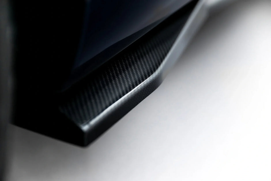 Prepreg Carbon Fiber Sidokjolar för Audi RSQ8 Mk1 Facelift