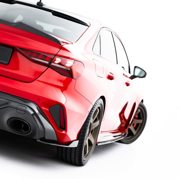 Prepreg Carbon Fiber Bakre Sidosplitters för Audi RS3 Sedan 8Y Facelift