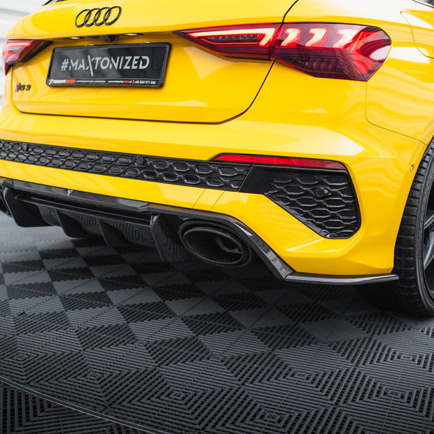 Prepreg Carbon Fiber Bakre Sidosplitters för Audi RS3 Sportback 8Y