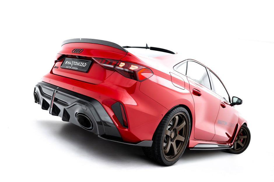 Prepreg Carbon Fiber Bakre Diffuser för Audi RS3 Sedan 8Y Facelift