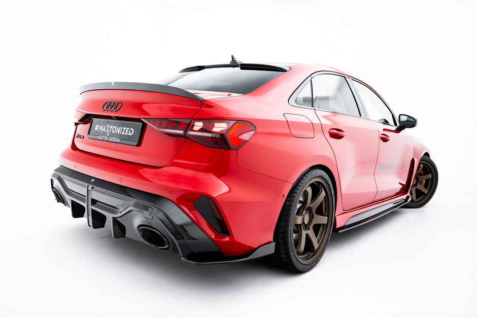 Prepreg Carbon Fiber Bakre Diffuser för Audi RS3 Sedan 8Y Facelift