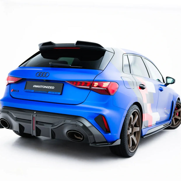 Prepreg Carbon Fiber Bakre Diffuser för Audi RS3 Sportback 8Y Facelift