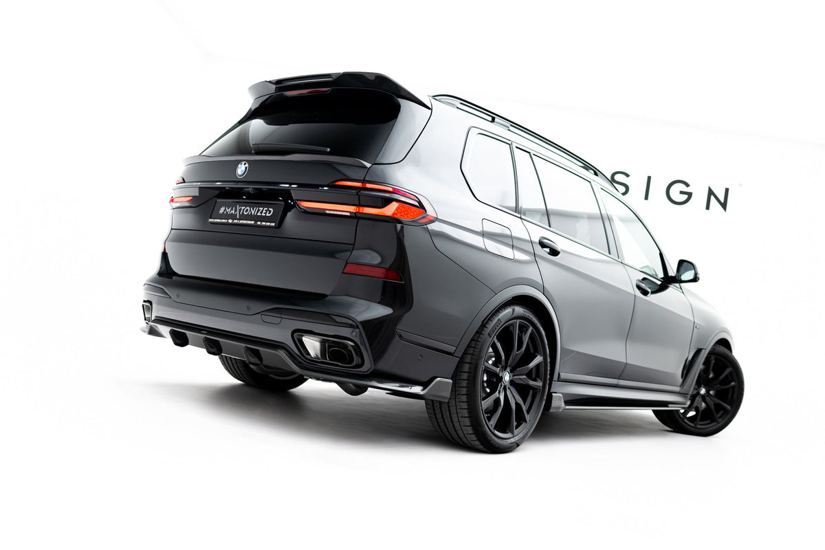 Prepreg Carbon Fiber Bakre Diffuser för BMW X7 M-Pack G07 Facelift (version without towbar)