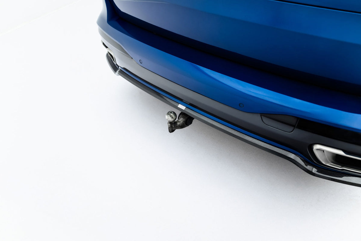 Carbon Bakre Diffuser Prepreg för BMW X7 M-Pack G07 / G07 Facelift (with tow hook)