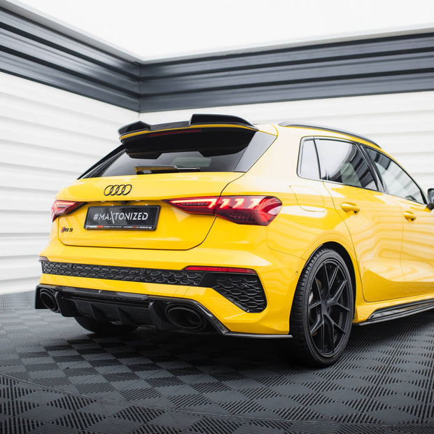 Set Od Prepreg Carbon Splitters för Audi RS3 8Y Sportback
