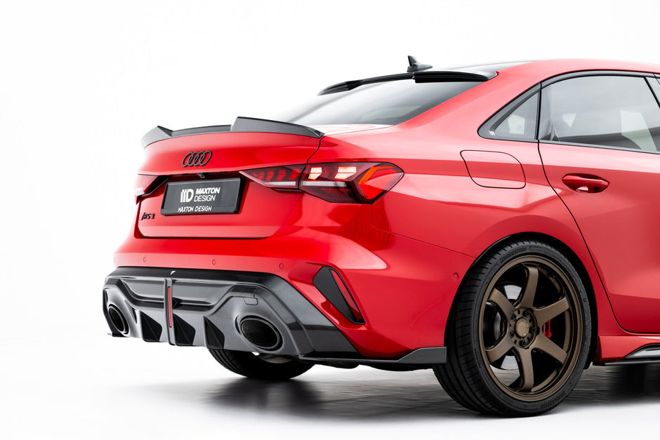 Set Of Prepreg Carbon Splitters för Audi RS3 Sedan 8Y Facelift