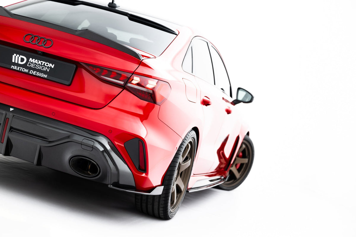 Set Of Prepreg Carbon Splitters för Audi RS3 Sedan 8Y Facelift