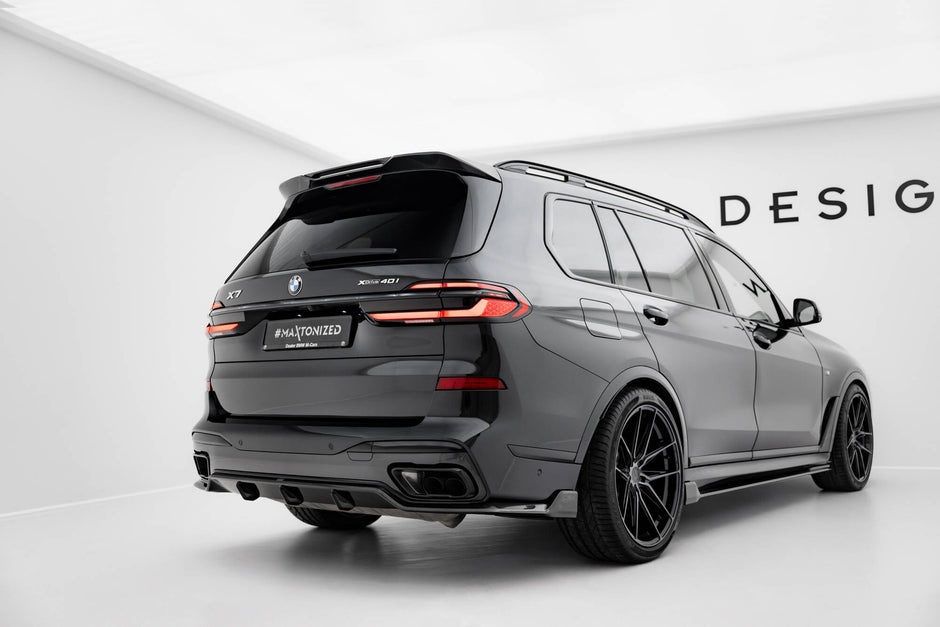 Set Of Prepreg Carbon Splitters V.1 för BMW X7 M-Pack G07 Facelift