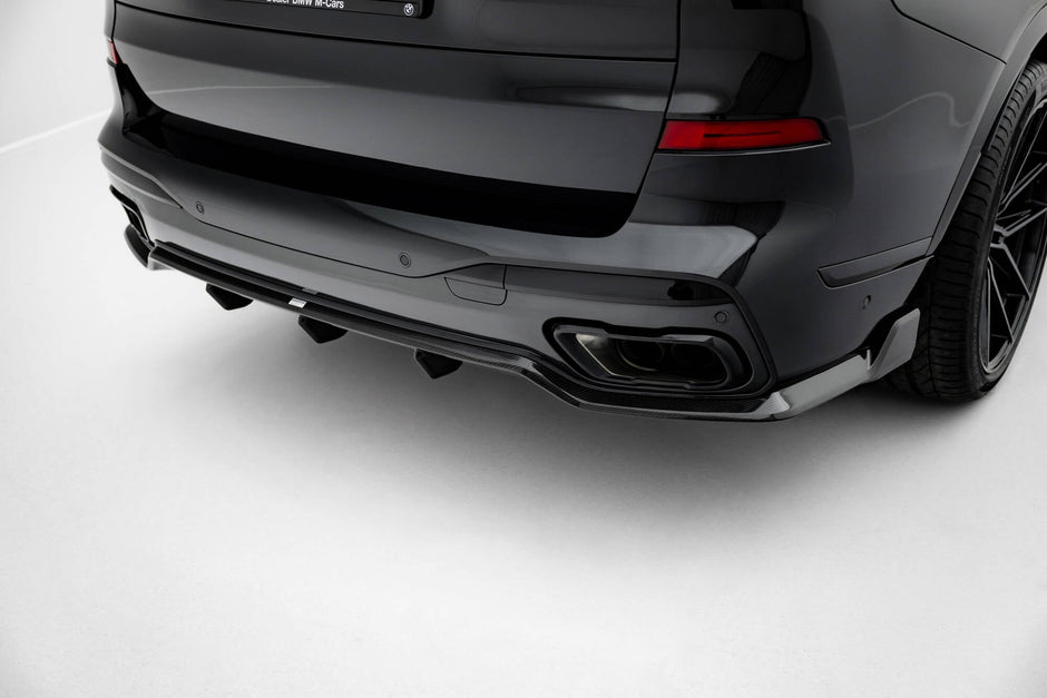 Set Of Prepreg Carbon Splitters V.1 för BMW X7 M-Pack G07 Facelift