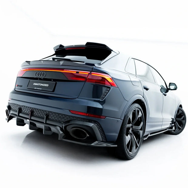 Prepreg Carbon Fiber Bakre Splitter (With Vertical Bars) för Audi RSQ8 Mk1 Facelift