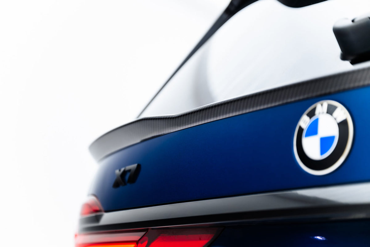 Prepreg Carbon Fiber Tailgate Spoiler (Lower) för BMW X7 M-Pack G07