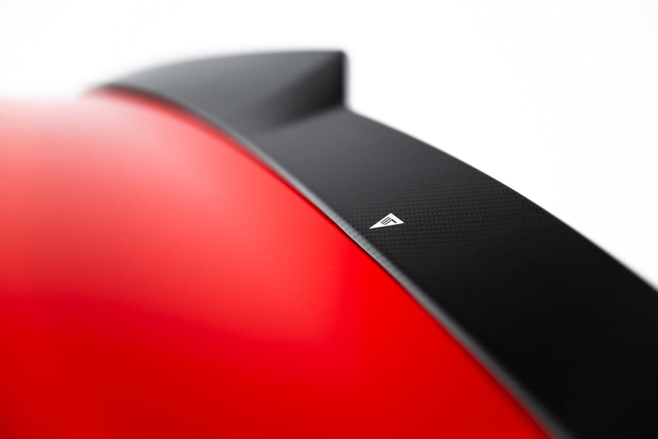 Prepreg Carbon Fiber Tailgate Spoiler V.1 för Audi RS3 / S3 / A3 S-Line / A3 Sedan 8Y Facelift