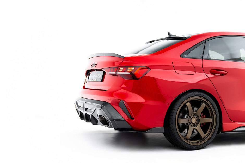 Prepreg Carbon Fiber Tailgate Spoiler V.2 för Audi RS3 / S3 / A3 S-Line / A3 Sedan 8Y Facelift