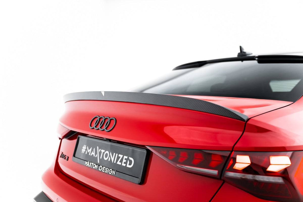 Prepreg Carbon Fiber Tailgate Spoiler V.2 för Audi RS3 / S3 / A3 S-Line / A3 Sedan 8Y Facelift