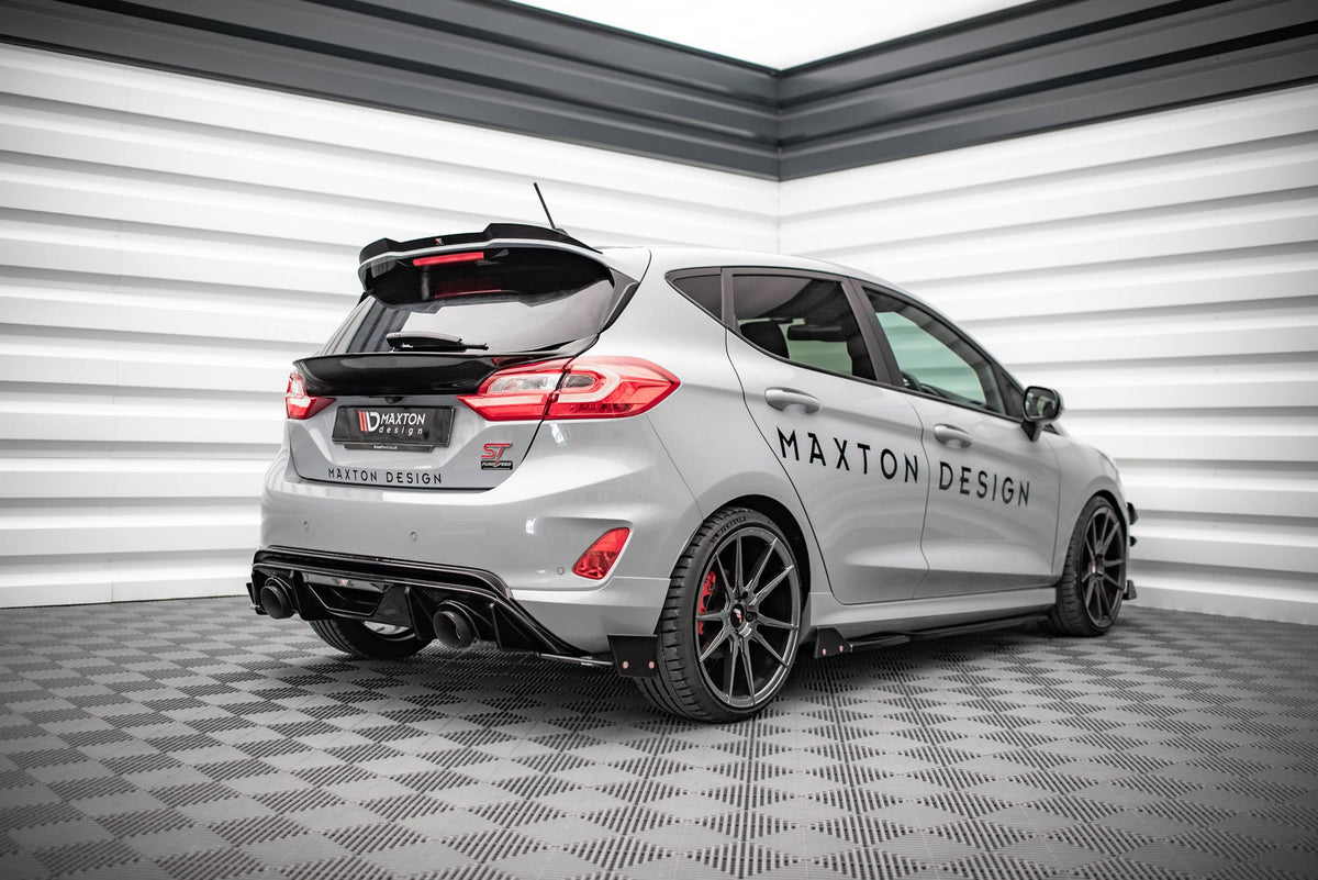 The Extension Of The Rear Window för Ford Fiesta Standard/ ST-Line/ ST