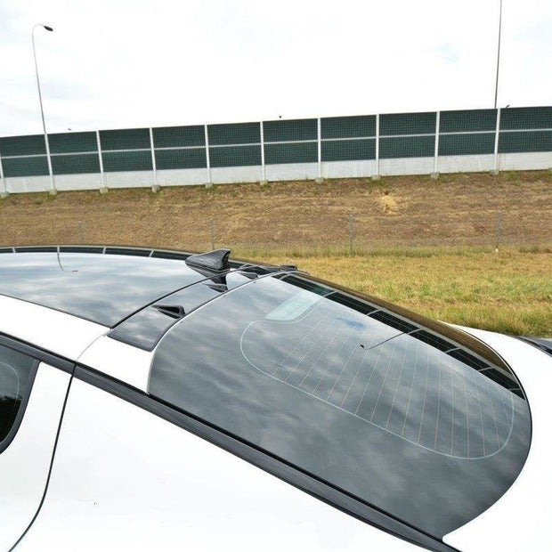 The Extension Of The Rear Window för Kia Stinger GT / GT-Line / Standard Mk1