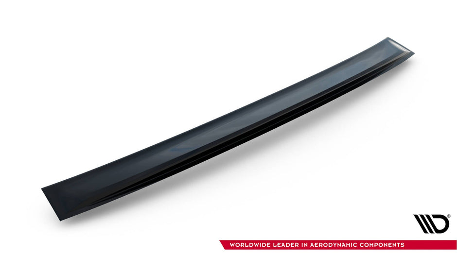 Extension Of The Rear Window för Skoda Superb Liftback Mk3 / Mk3 Facelift