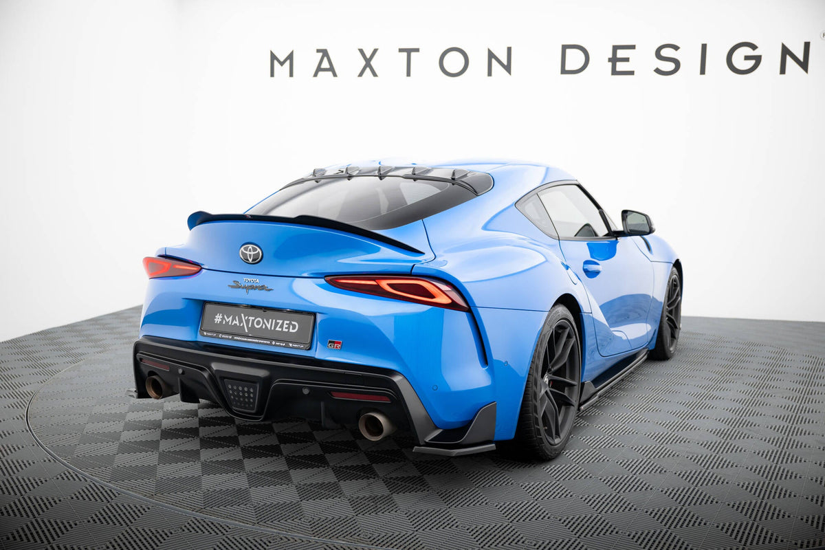 The Extension Of The Rear Window för Toyota Supra Mk5