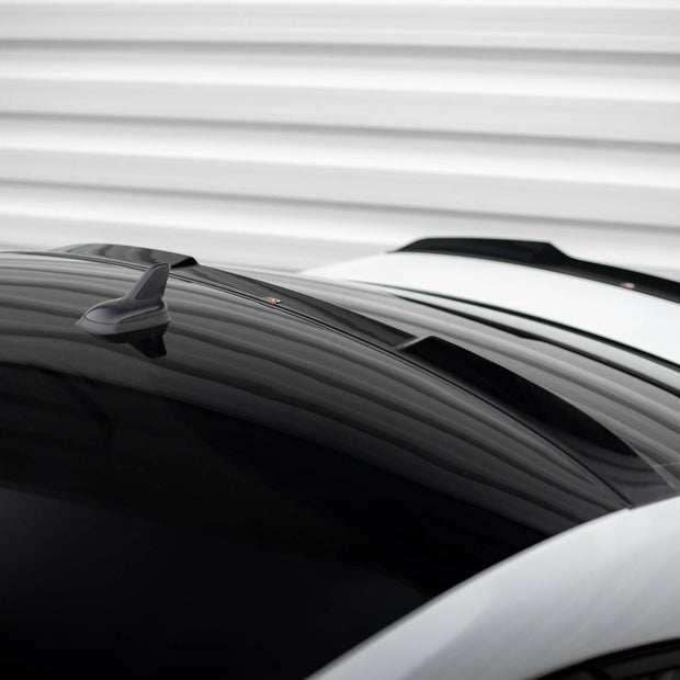 The Extension Of The Rear Window för Volkswagen Passat GT B8 Facelift USA