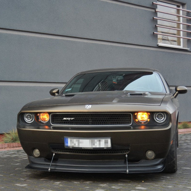 Hybrid Frontläpp V.1 för Dodge Challenger Mk3. PHASE-I SRT8 Coupe