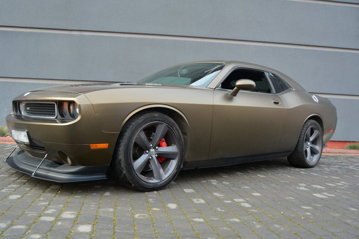 Hybrid Frontläpp V.1 för Dodge Challenger Mk3. PHASE-I SRT8 Coupe