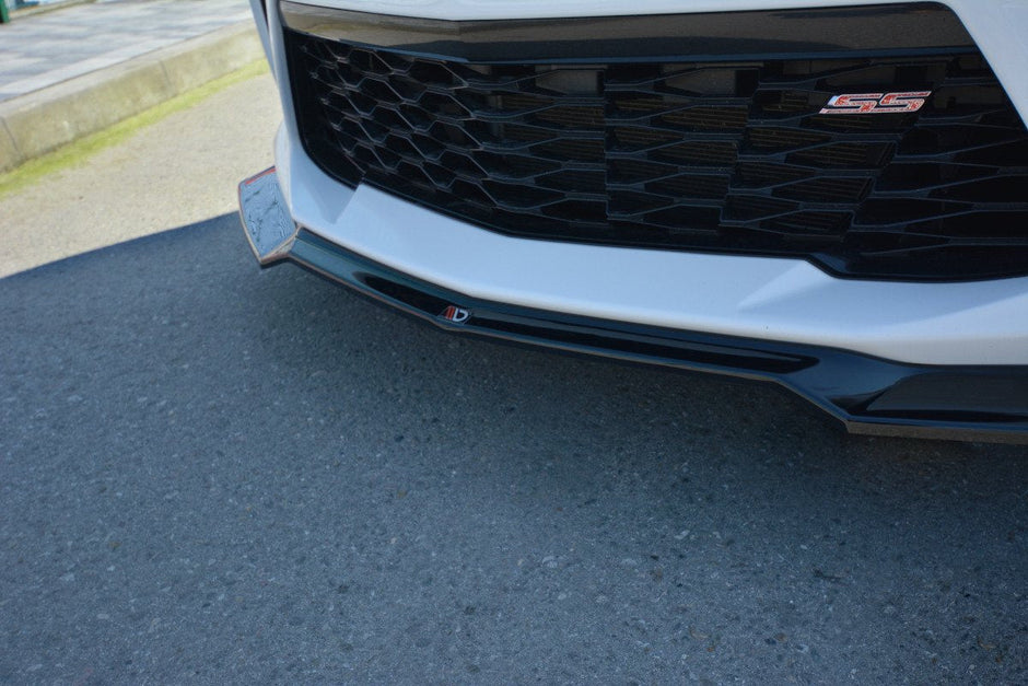 Frontläpp V.1 för Chevrolet Camaro 6TH-GEN. PHASE-I 2SS Coupe