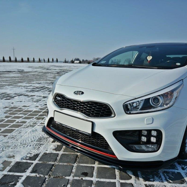 Frontläpp V.1 för Kia CEE'D / PRO CEE'D GT Mk2