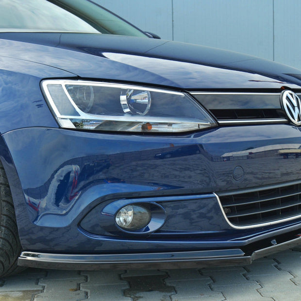 Frontläpp V.1 för Volkswagen Jetta 6