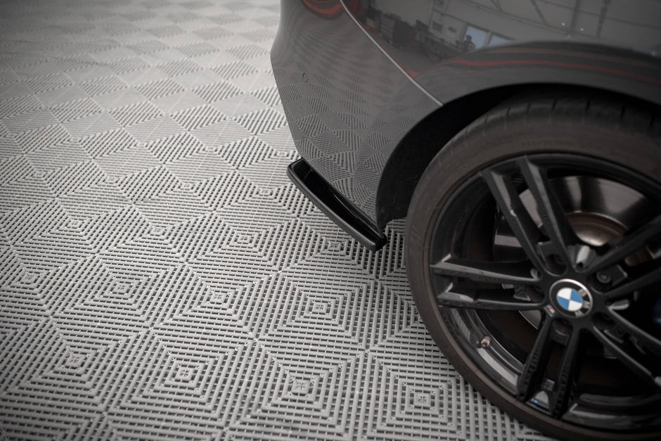 Bakre Sidosplitters V.2 för BMW 1 F20/F21 M-Power Facelift