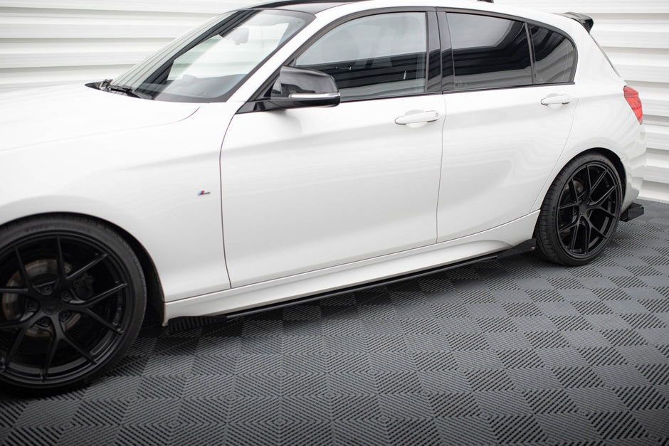 Side Flaps för BMW 1 F20 M135i / M140i / M-Pack