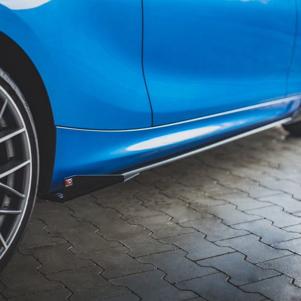 Side Flaps för BMW 1 F21 M135i / M140i / M-Pack