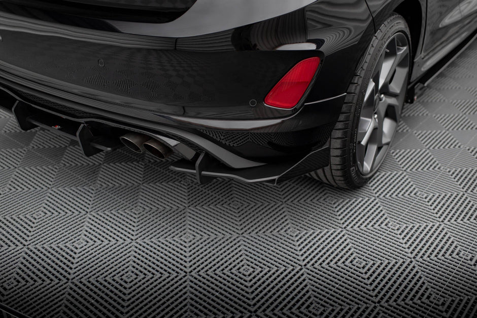 Side Flaps för Ford Fiesta Mk8 ST