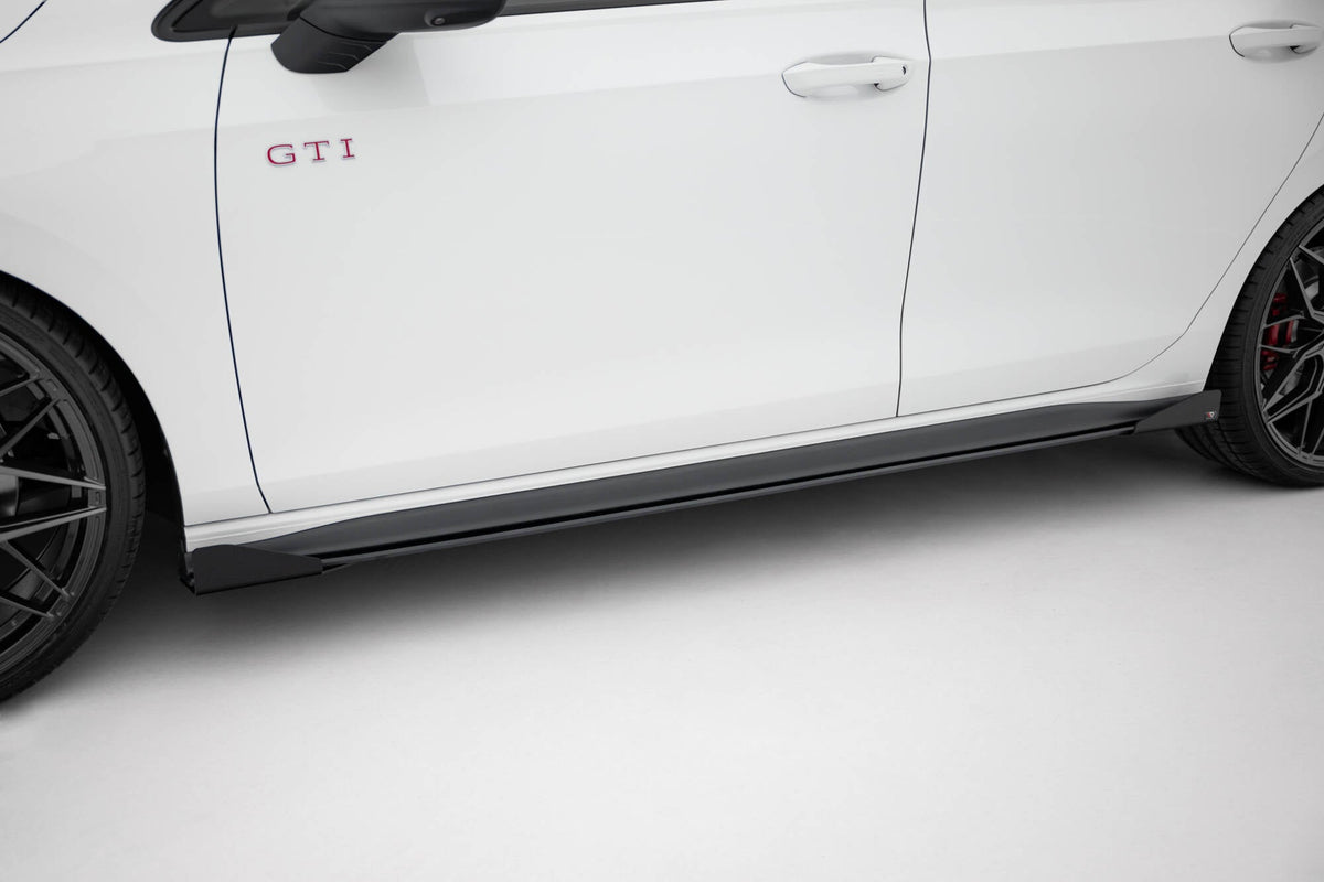 Side Flaps för Volkswagen Golf GTI / GTE / GTI Clubsport / R-Line Mk8