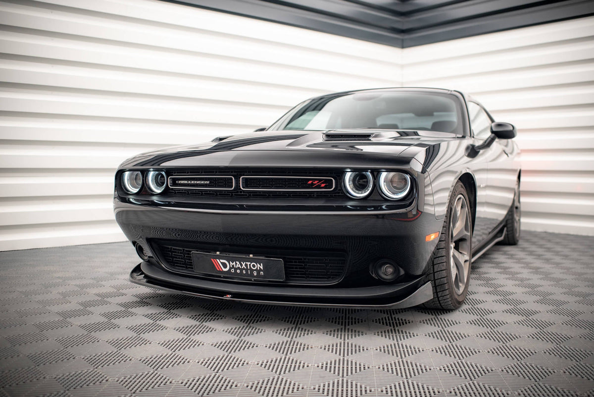 Frontläpp för Dodge Challenger RT Mk3 Facelift