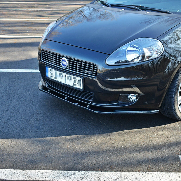Frontläpp för Fiat GrandE Punto Standard