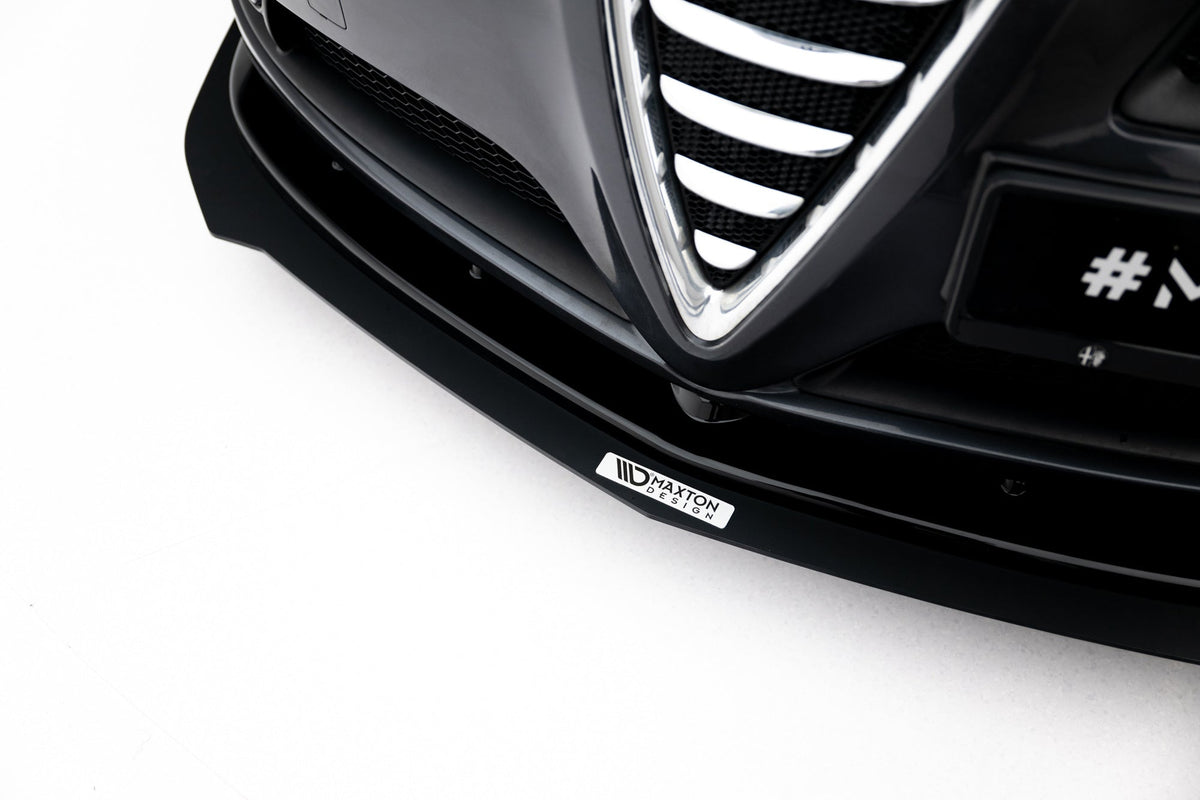 Hybrid Frontläpp för Alfa Romeo GT