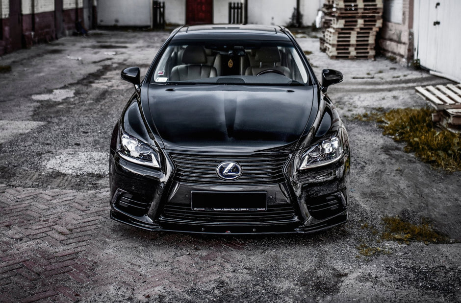 Frontläpp för Lexus LS Mk4 Facelift