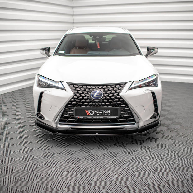 Frontläpp för Lexus UX Mk1